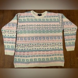 Vintage Limited women’s small wool blend sweater.